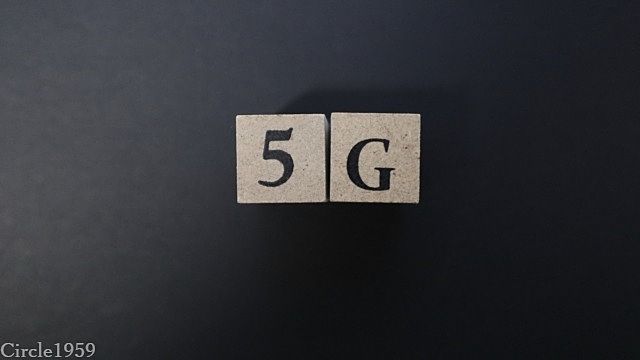 ついに始まるiphoneの「5G」！！新しさだけに惑わされないで！ちゃんと知ってほしい、5Gの健康への害。